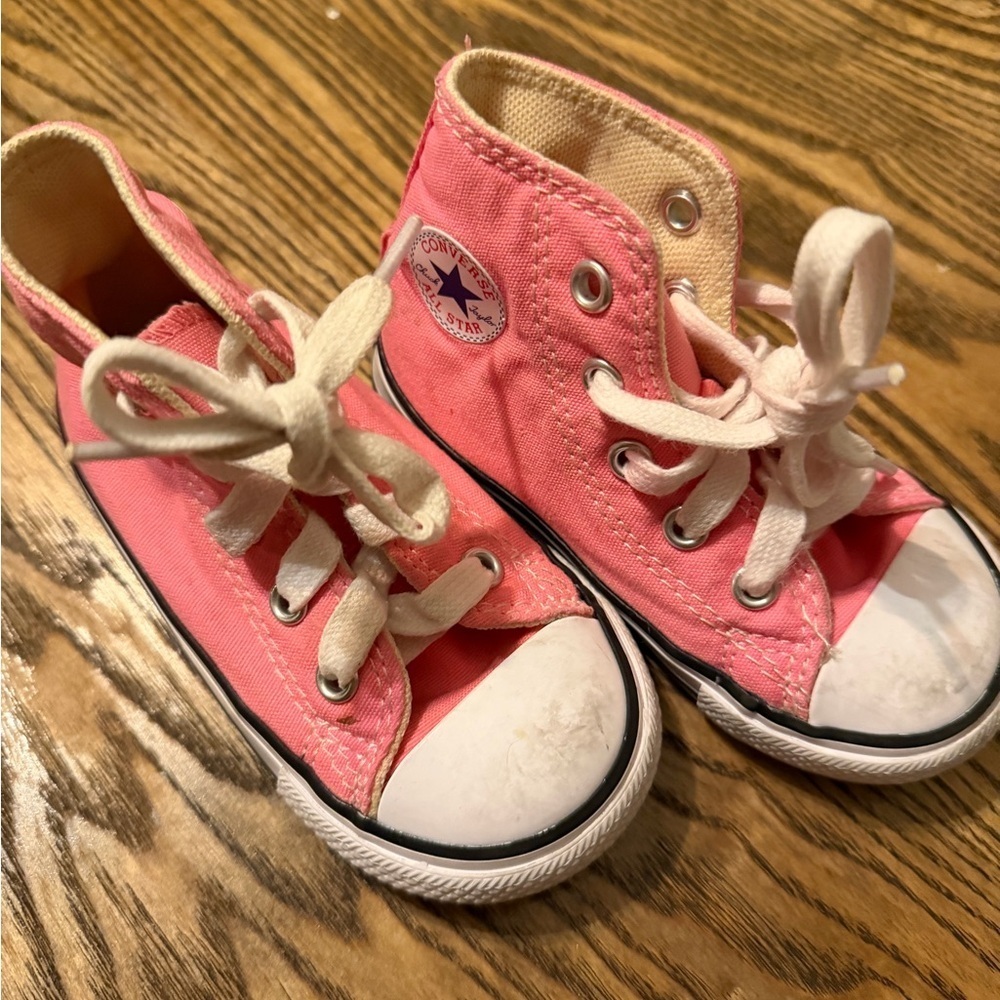Converse Kids Sneakers in Pink and White